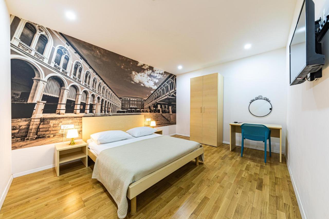 Split City Rooms Vendégház 3*